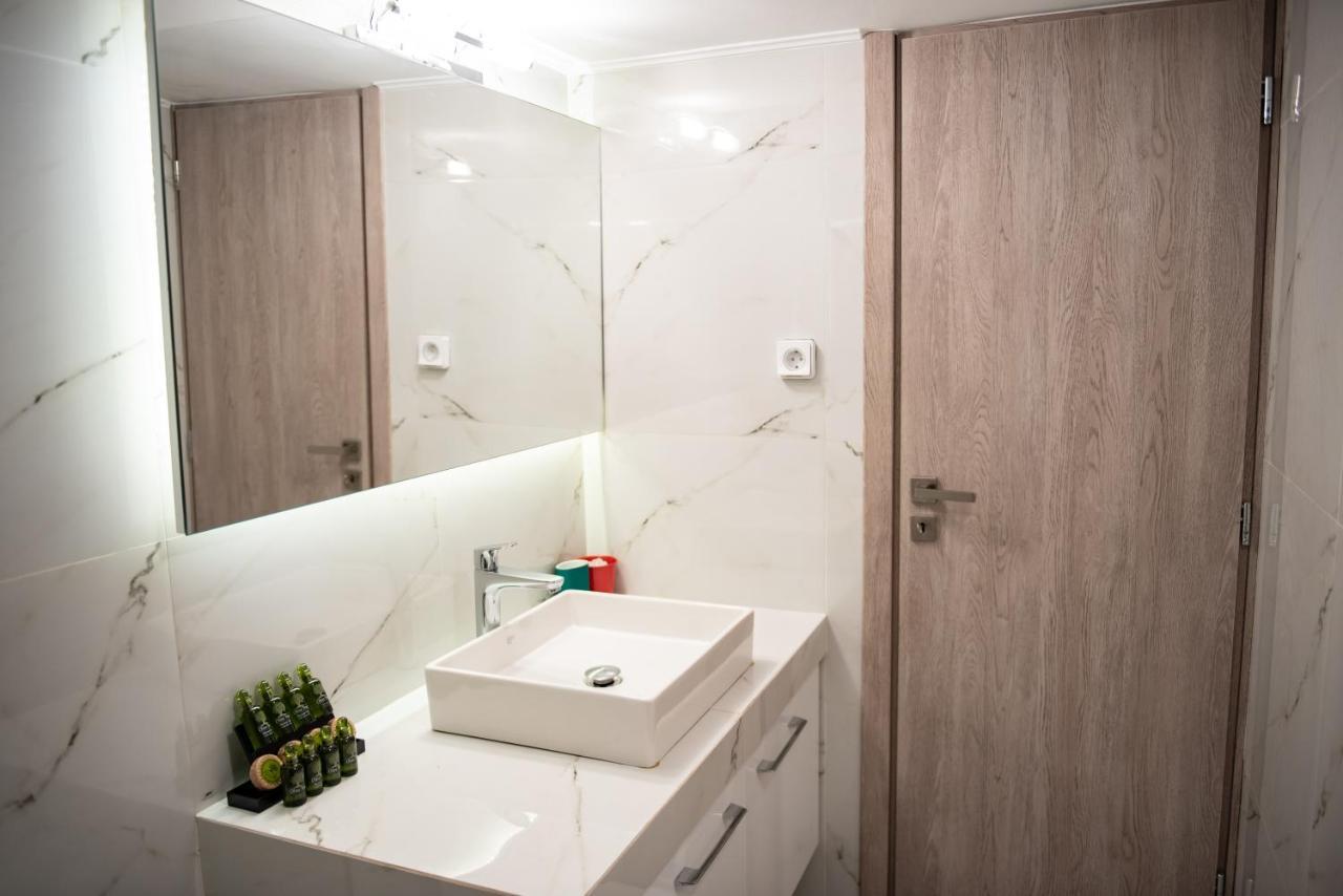 Renovated Apartment 5Min From Subway Station 'Attiki' Ateny Zewnętrze zdjęcie